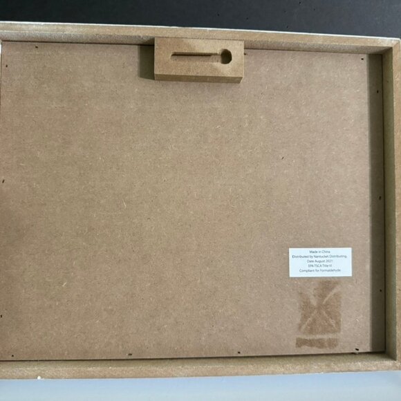 NWT "Just Hitched" Decorative Wooden Framed Sign /Plaque 9"x 11" x 1.5" - Picture 3 of 5